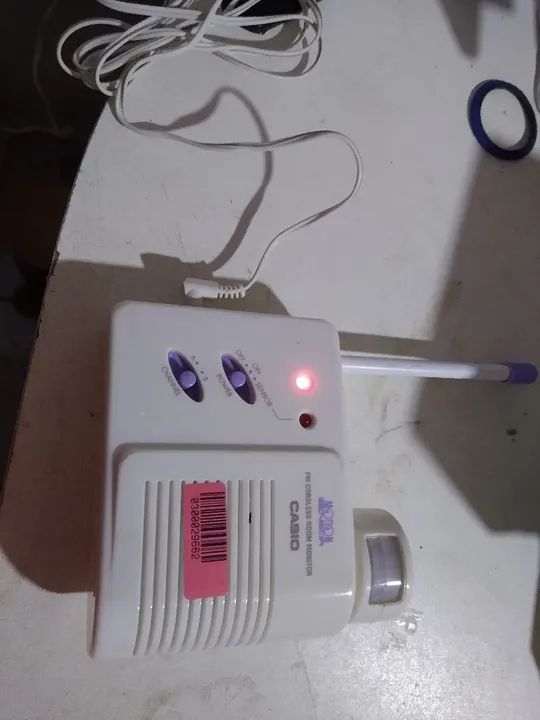 Baba eletrônica Casio com sensor de movimento