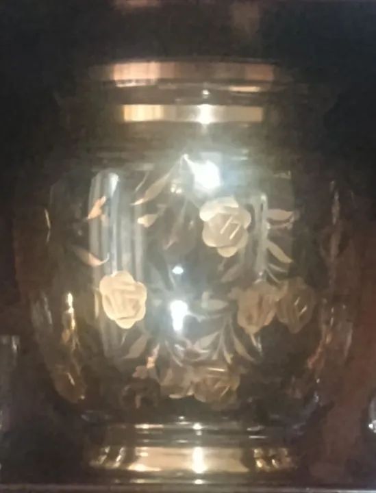 Poncheira de cristal com rosas gravadas
