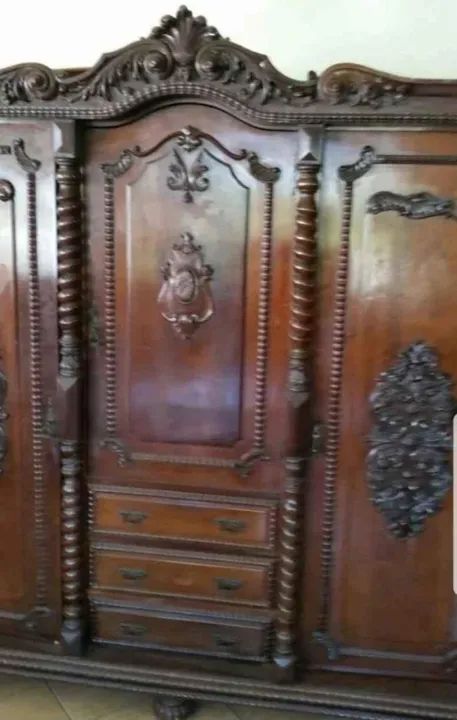 ARMÁRIO ANTIGO- FINAL DO SÉCULO 19-DÉCADA 1.890 - Foto 2