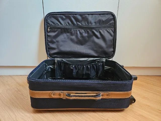 Mala de Viagem com Alça Retrátil/ Expansível e Rodinhas - Foto 3