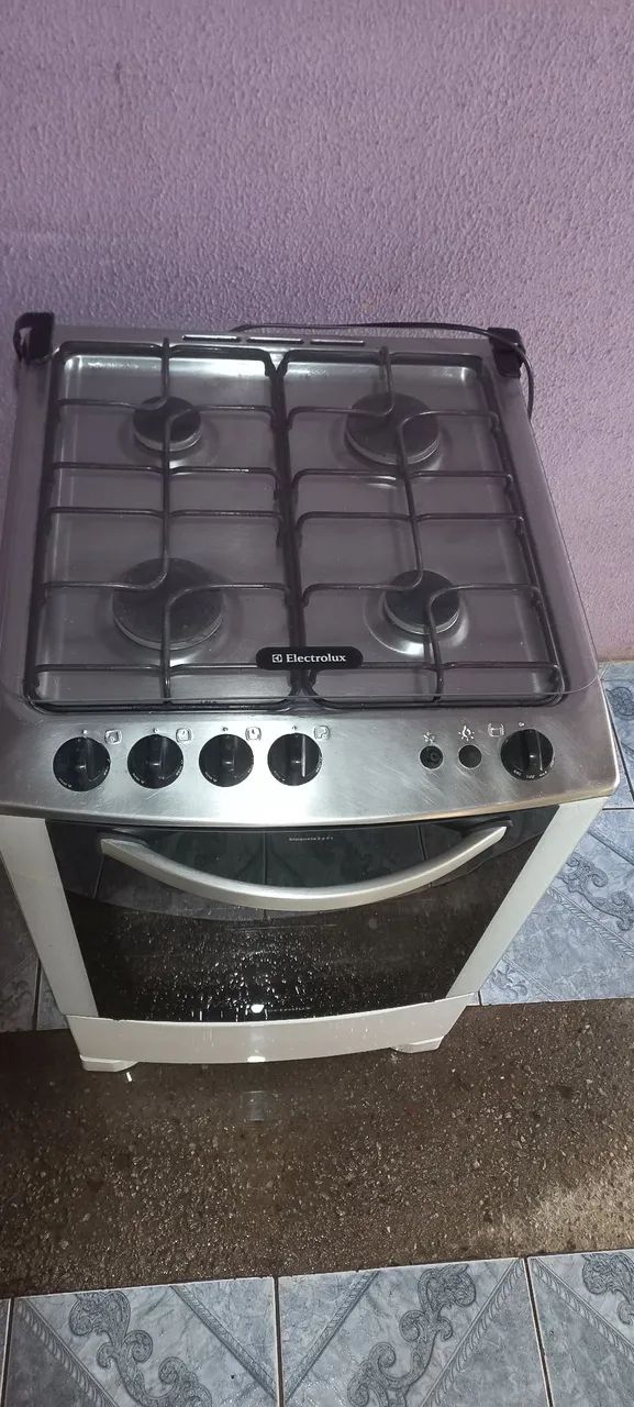 Fogão electrolux 4 bocas. - Foto 2