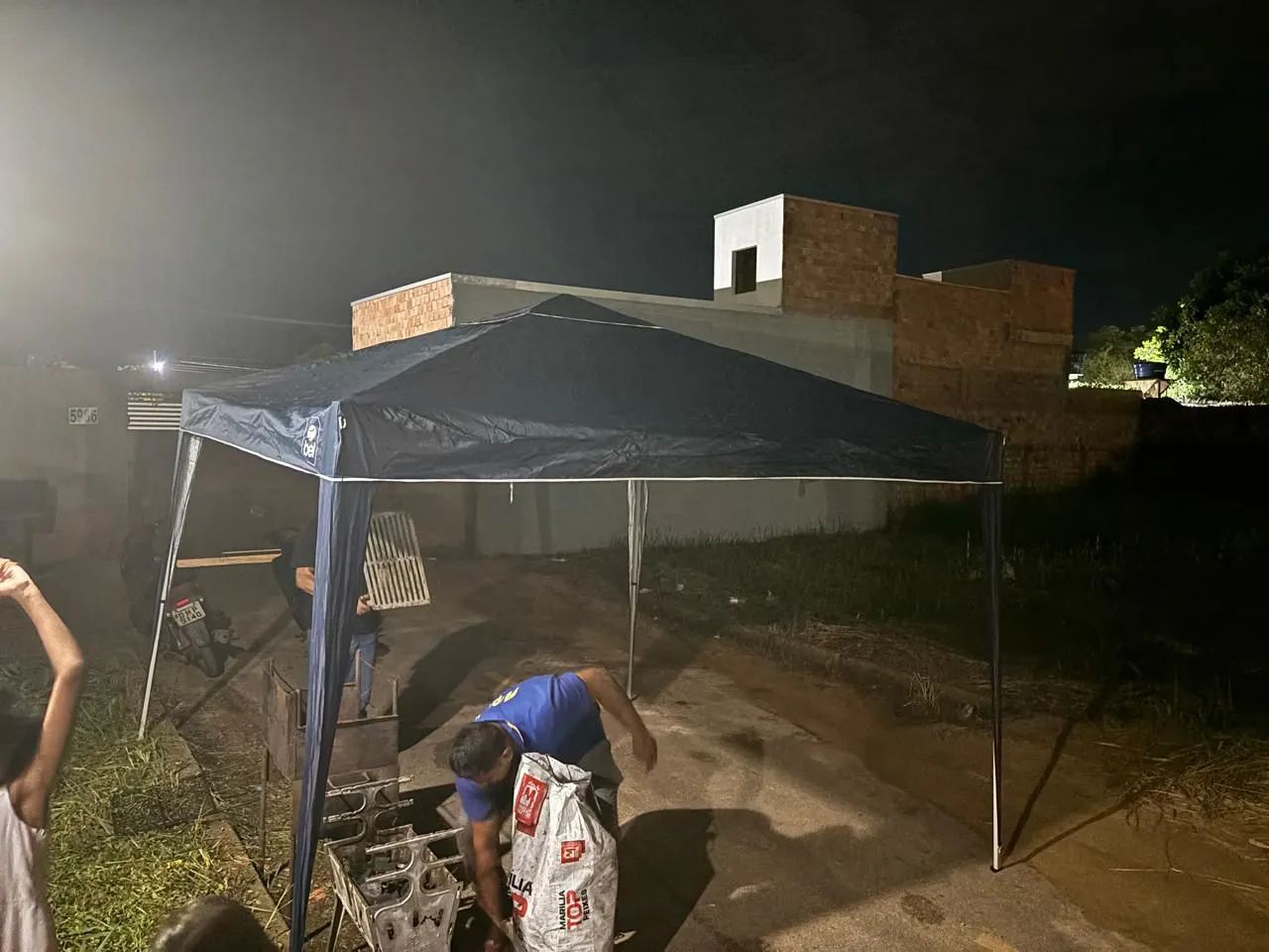 Aluguel de tenda 3x3 
