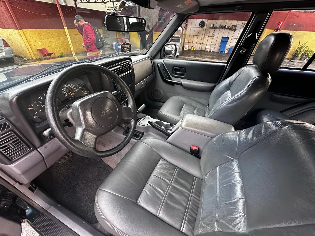 Jeep Cherokee Sport 4.0 Mec./aut. 1997