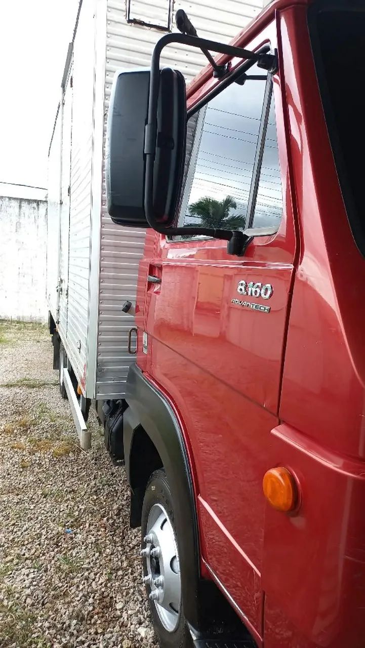 Caminhão baú Volkswagen 8160 já está financiado com duas parcelas atrasadas  - Foto 4