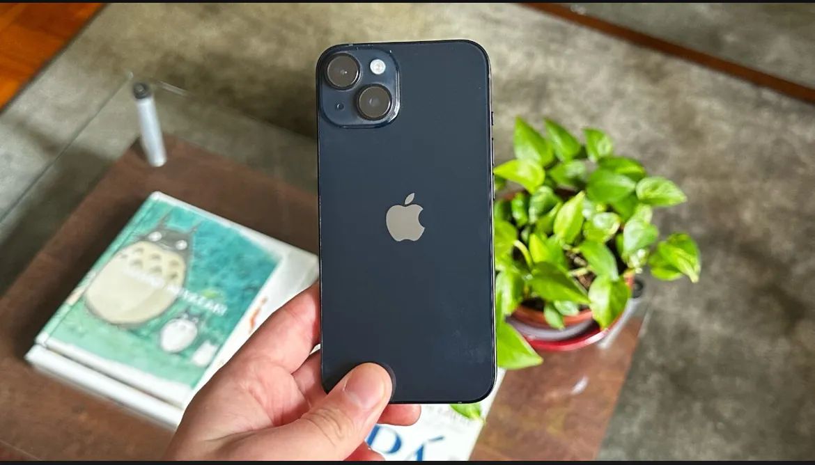 iPhone 14. 256 gb apenas troca em s23 ultra ou iPhone 15 256gb - Foto 2