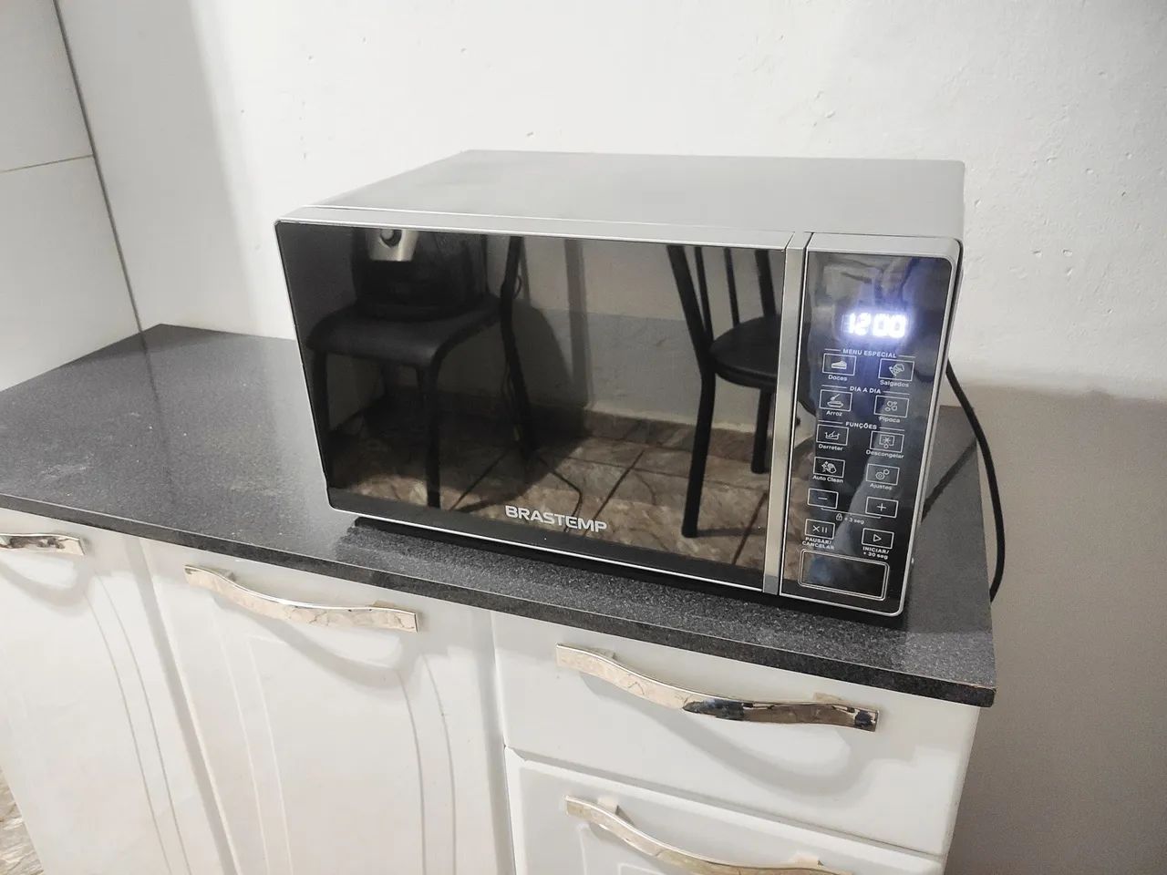 Microondas Brastemp Espelhado 20 Litros 