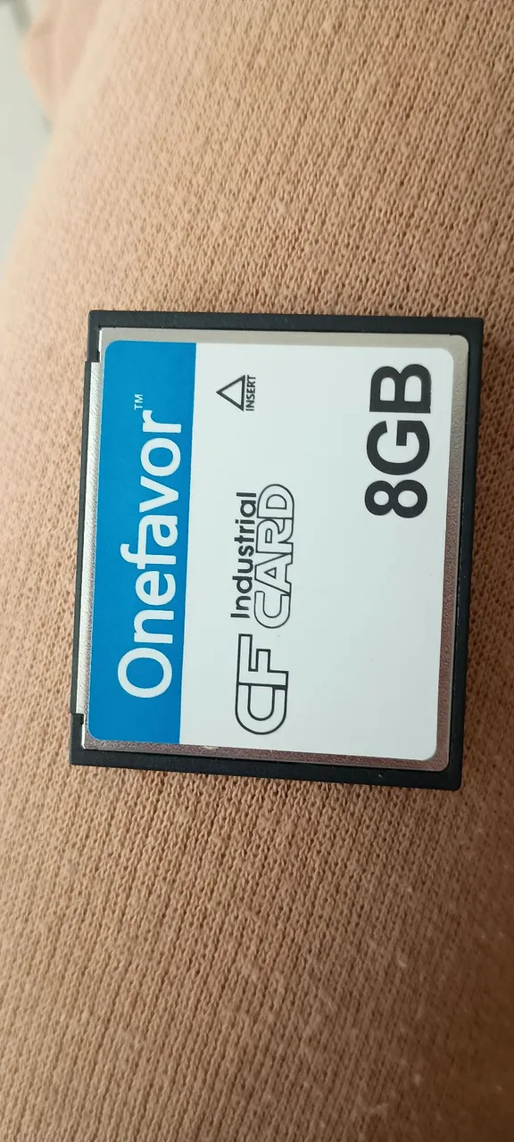 Cartão de Memória CF Industrial Onefavor 8GB