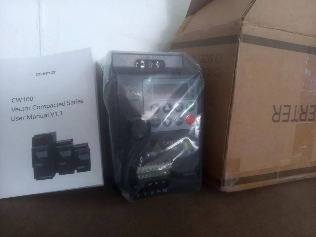 Inversor de Frequência 1cv - 220v Trifásico 4a - 0.75kw 750w - Foto 4