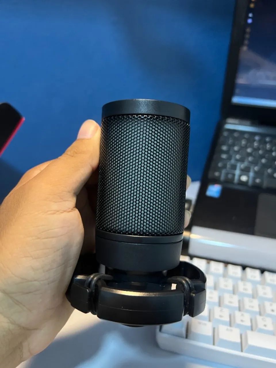 Microfone Gamer AmpliGame A2 USB RGB com Mudo Rápido - Foto 3