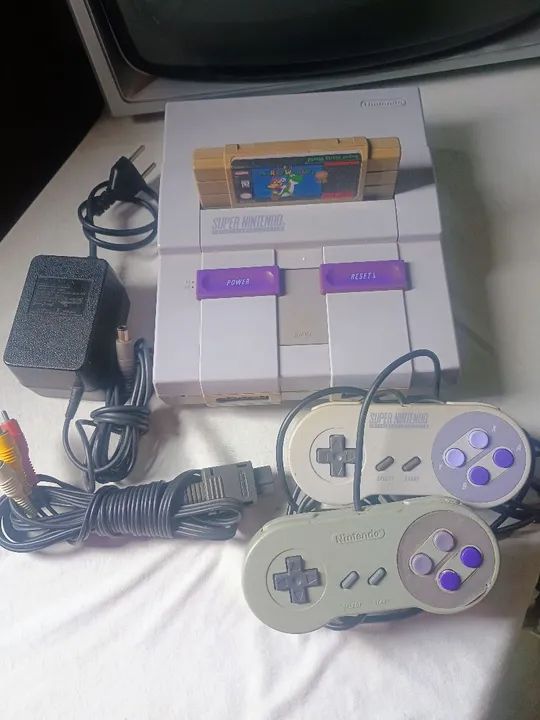 Super Nintendo - Console Completo com 2 Controles