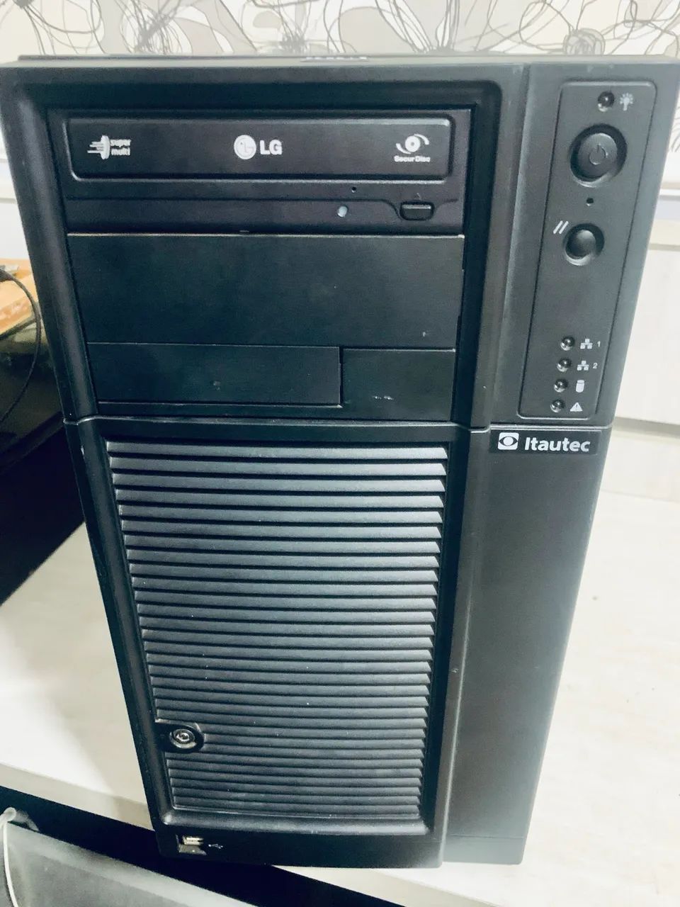 Server - Dual Xeon ? 32GB RAM ? Ready for Homelab or Virtualization64286273499651120