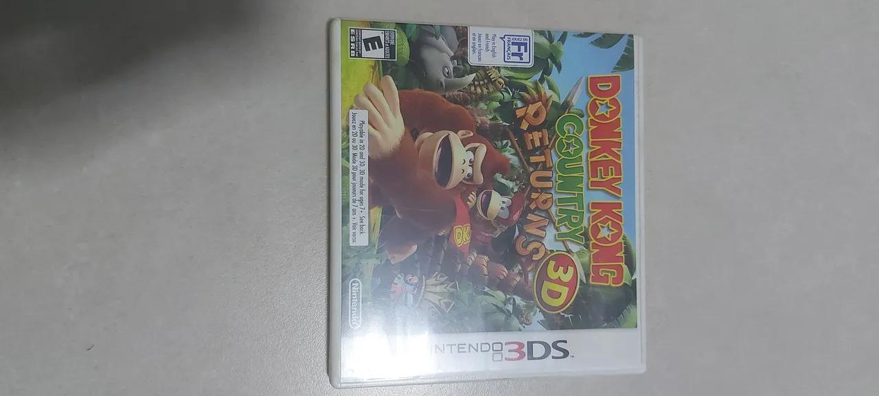 Donkey Kong Country Returns 3D - Nintendo 3DS