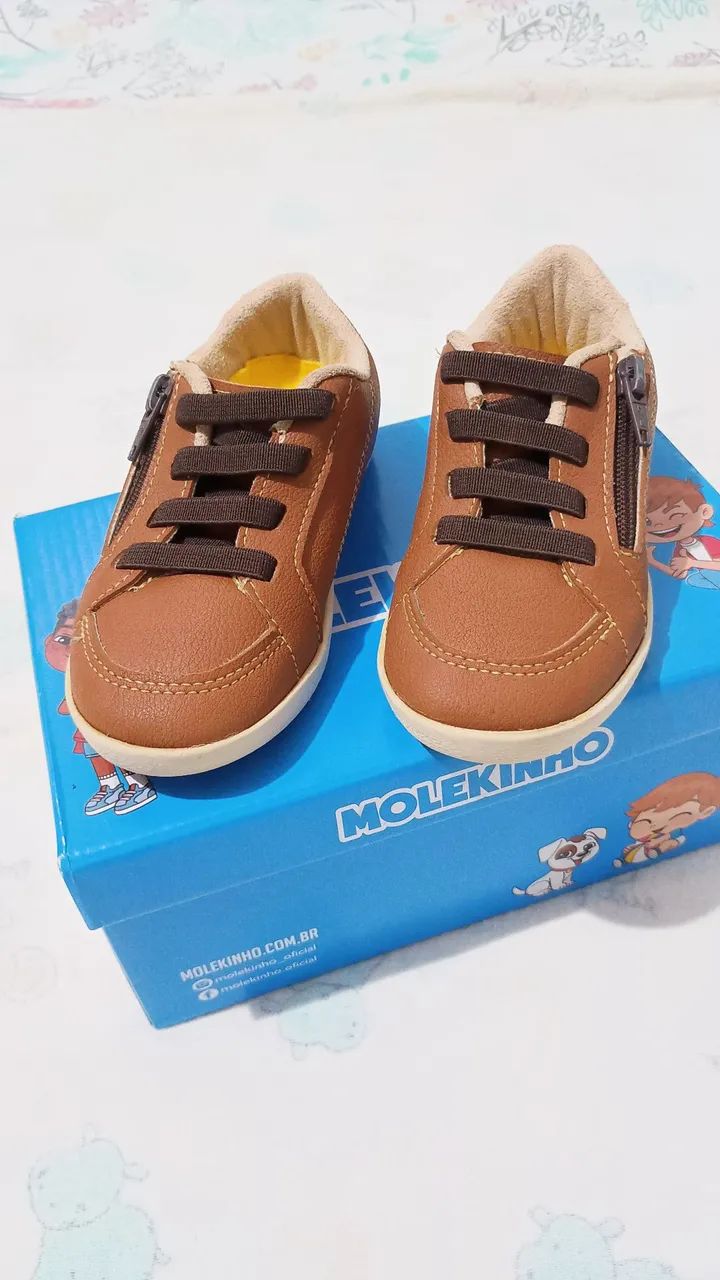 Sapatinho de bebê marrom com zíper lateral - Foto 5