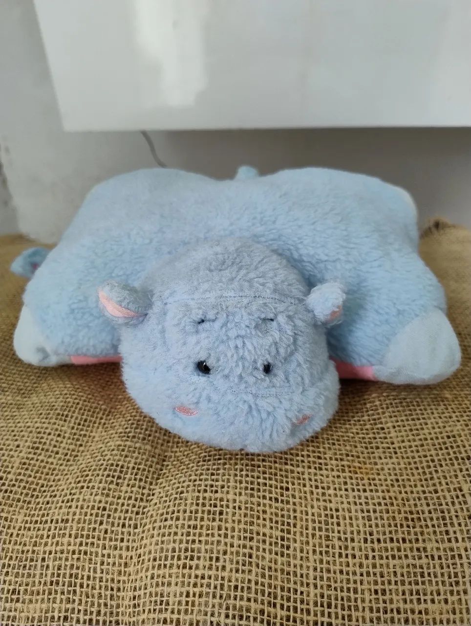 Boneco de Pelúcia Hipopótamo Azul Bauducco 