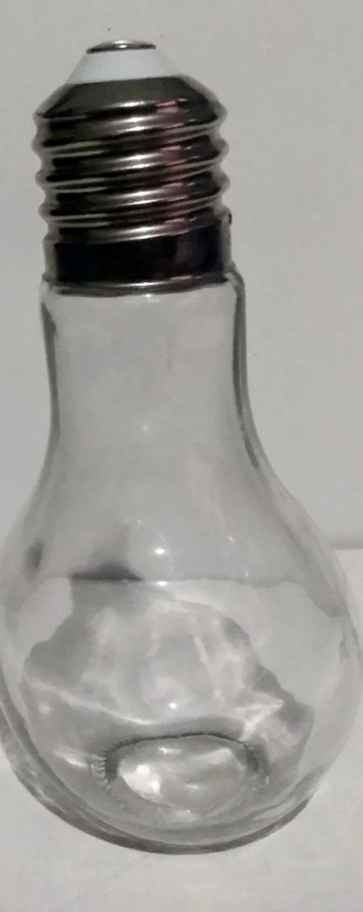 Garrafa de vidro em formato de lâmpada - Foto 2