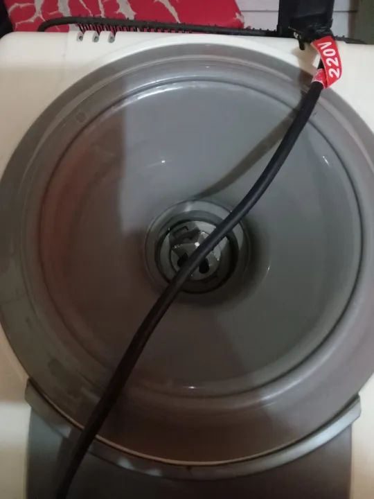 Geladeira Esmaltec Gelágua - Foto 3