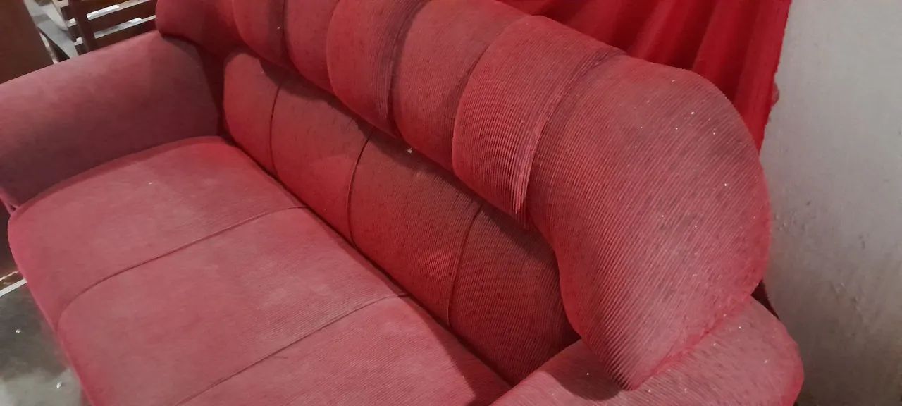 Sofá 3 lugares em excelente estado - Foto 3