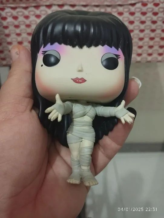 Funko pop Elvira  - Foto 4
