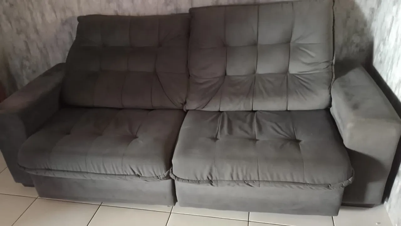Sofá grande 220cm reclinável 