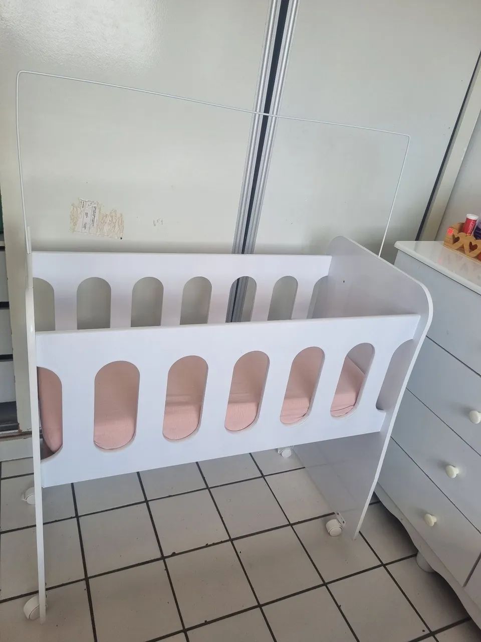 Mini berço para bebê + colchão. - Foto 3