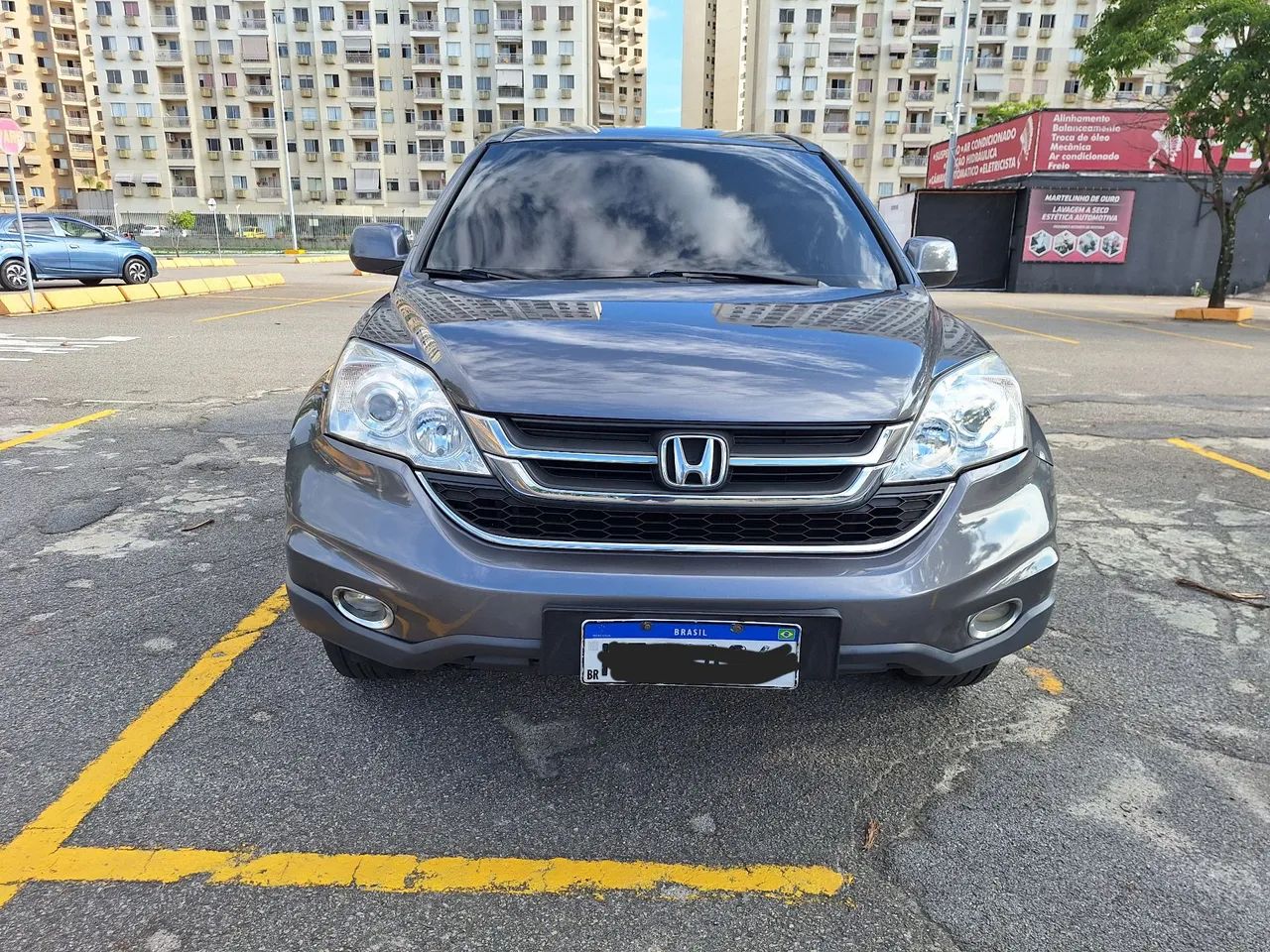 Honda CR-V LX troco e financio aceito carro ou moto maior ou menor valor - Foto 3