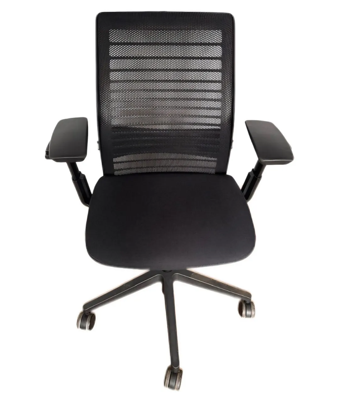 10 unidades Cadeira Ergonômica Steelcase com Encosto Telado e Rodízios