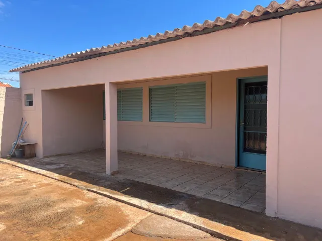 Casa 2 Qtos Av julio de Castilho