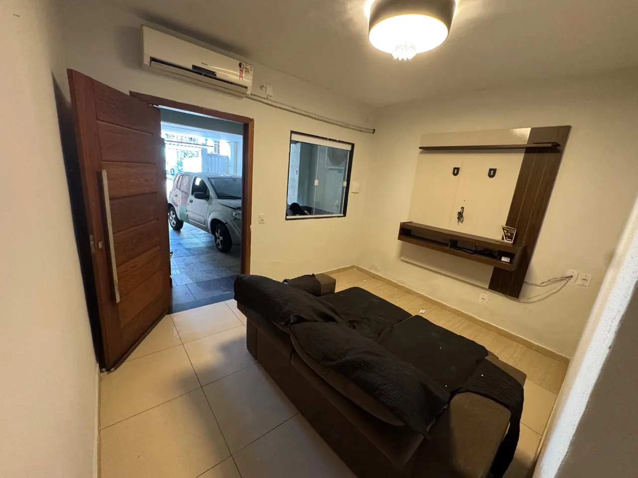Oportunidade casa com garagem Jabour