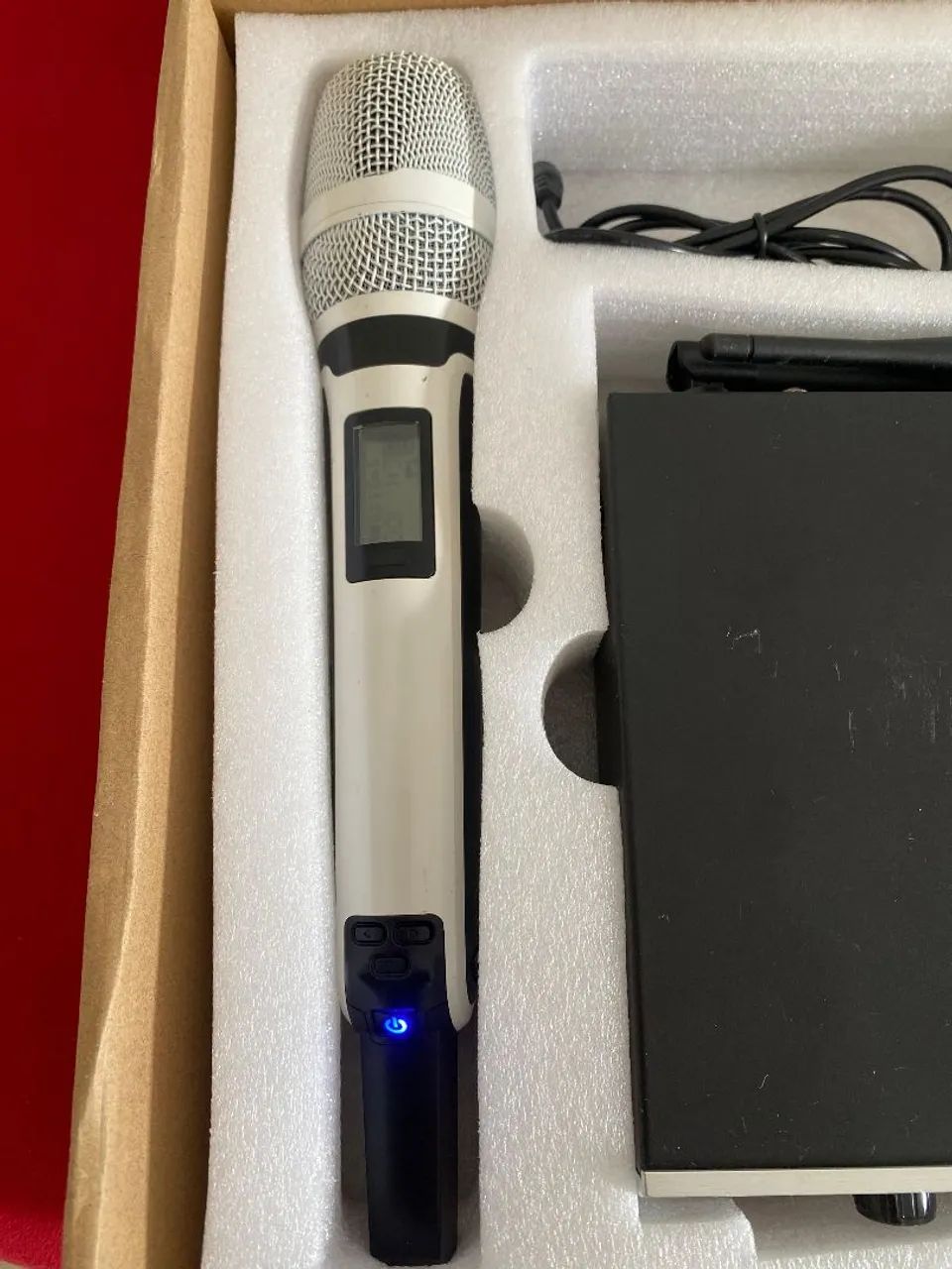 Vendo Microfones Sem Fio Profissional Duplo - Ideal para Eventos - Foto 3