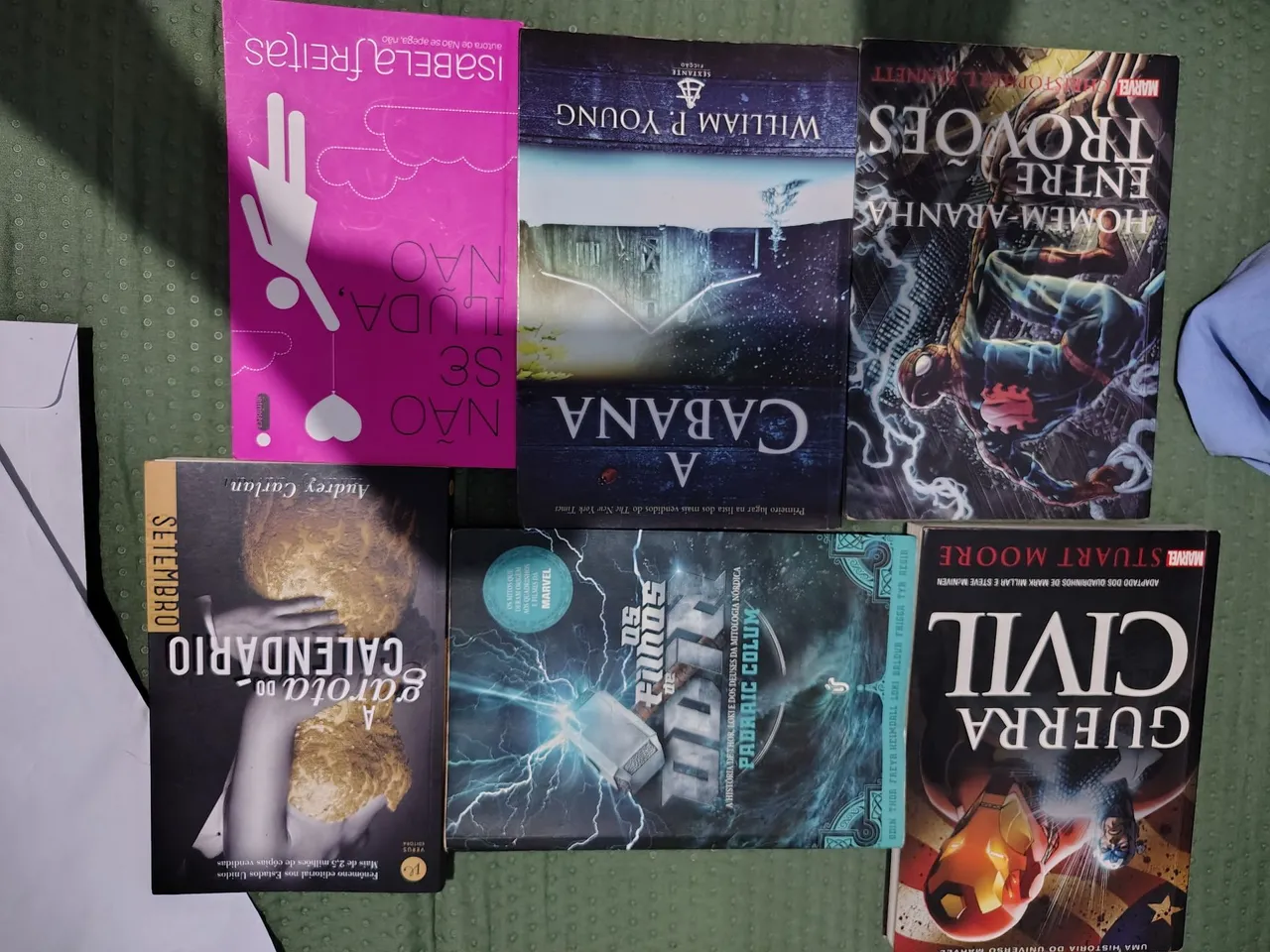Livros diversos - ótimo estado!
