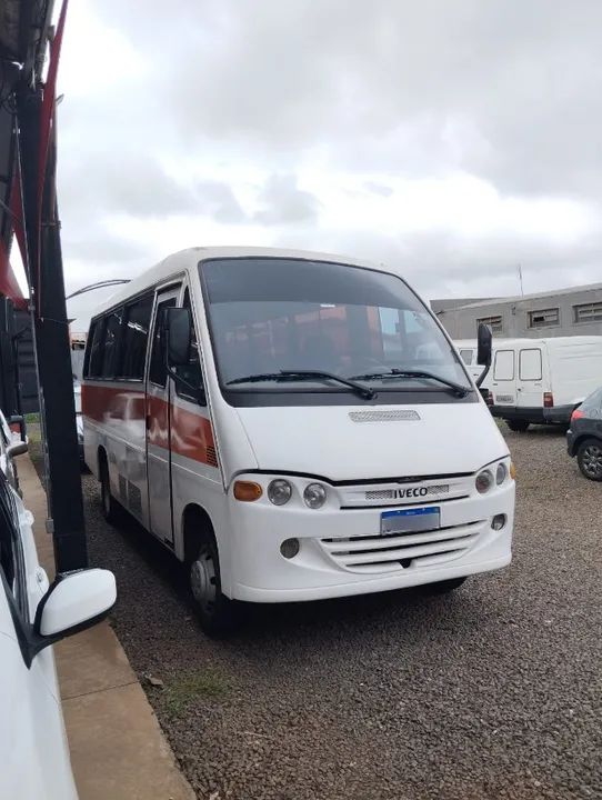 Micro Ônibus Iveco