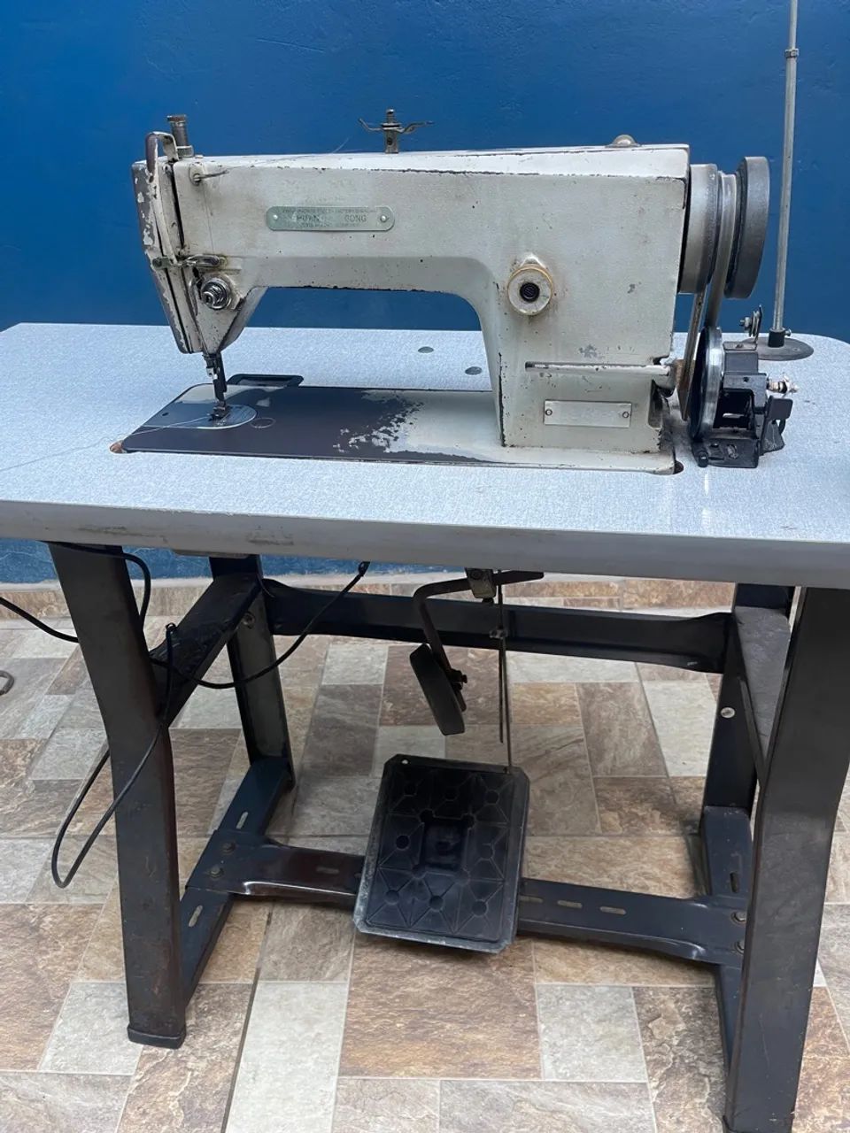 Máquina Reta Industrial de costura  - Foto 6