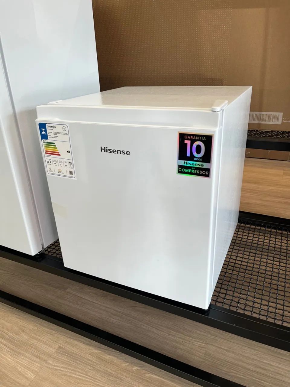 Frigobar Hisense 44LT NOVO