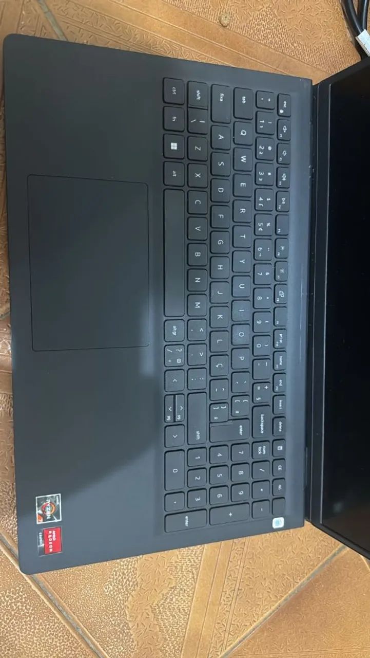 Notebook Gamer AMD Ryzen 7 - Foto 2