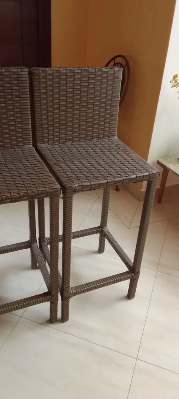 Banquetas em vime sintético semi novas. - Foto 5