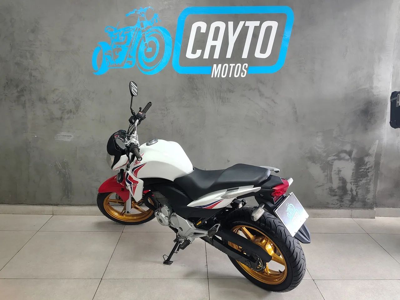 Honda Cb 300r 2015 - Foto 4