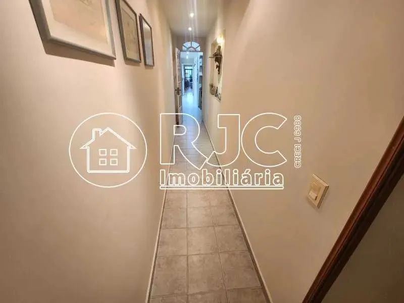 Imóvel para venda possui 206 metros quadrados com 3 quartos em Barra da Tijuca - Rio de Ja - Foto 11