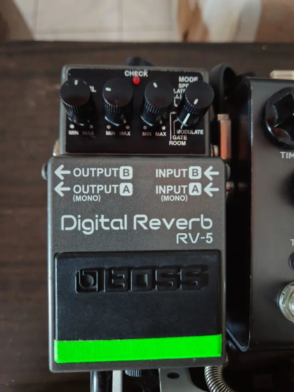 Pedal Digital Reverb RV-5 BOSS - Instrumentos musicais - Chã da