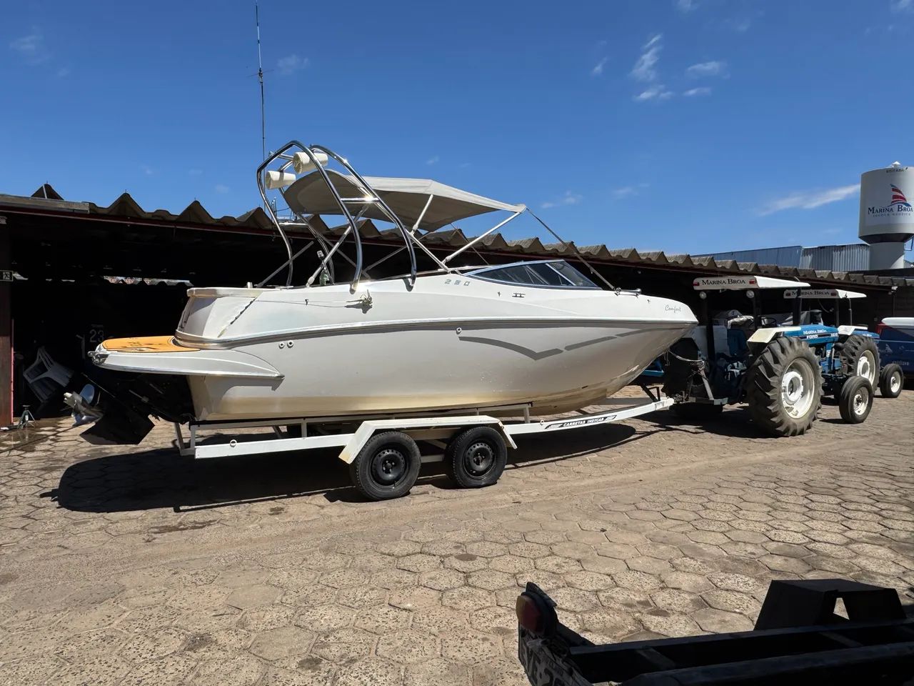 Lancha Ventura 250 ano 2012  - Foto 5