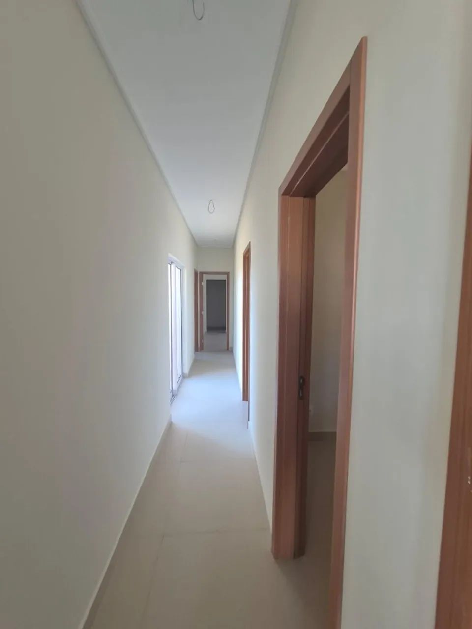 Condomínio Monte Carlo - Casa Térrea 3/4 sendo 3 suítes de 190 m², 2 vagas por 879.999,00 - Foto 11