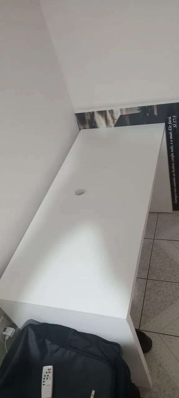 MESA BRANCA PRA PC/OUTROS AFINS64374837286658123