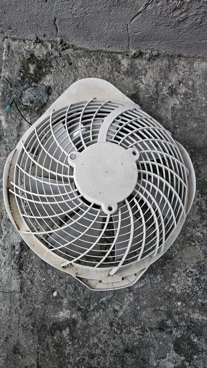 Moto ventilador Split 9000 btus Comfee - Foto 3
