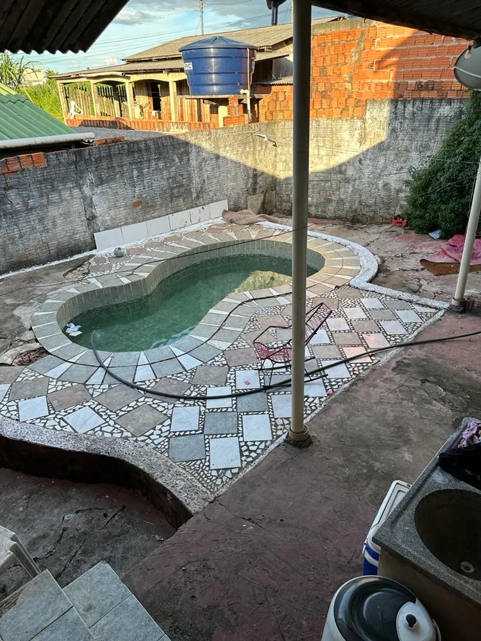 Casa com piscina do lado da Uninorte oportunidade