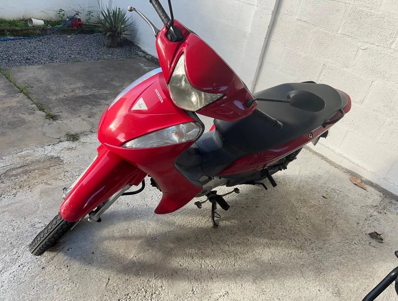 Honda Biz 125 - Vermelha - Ótima oportunidade - Foto 4