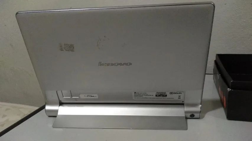 YOGA TABLET Lenovo B8000-F - Foto 3