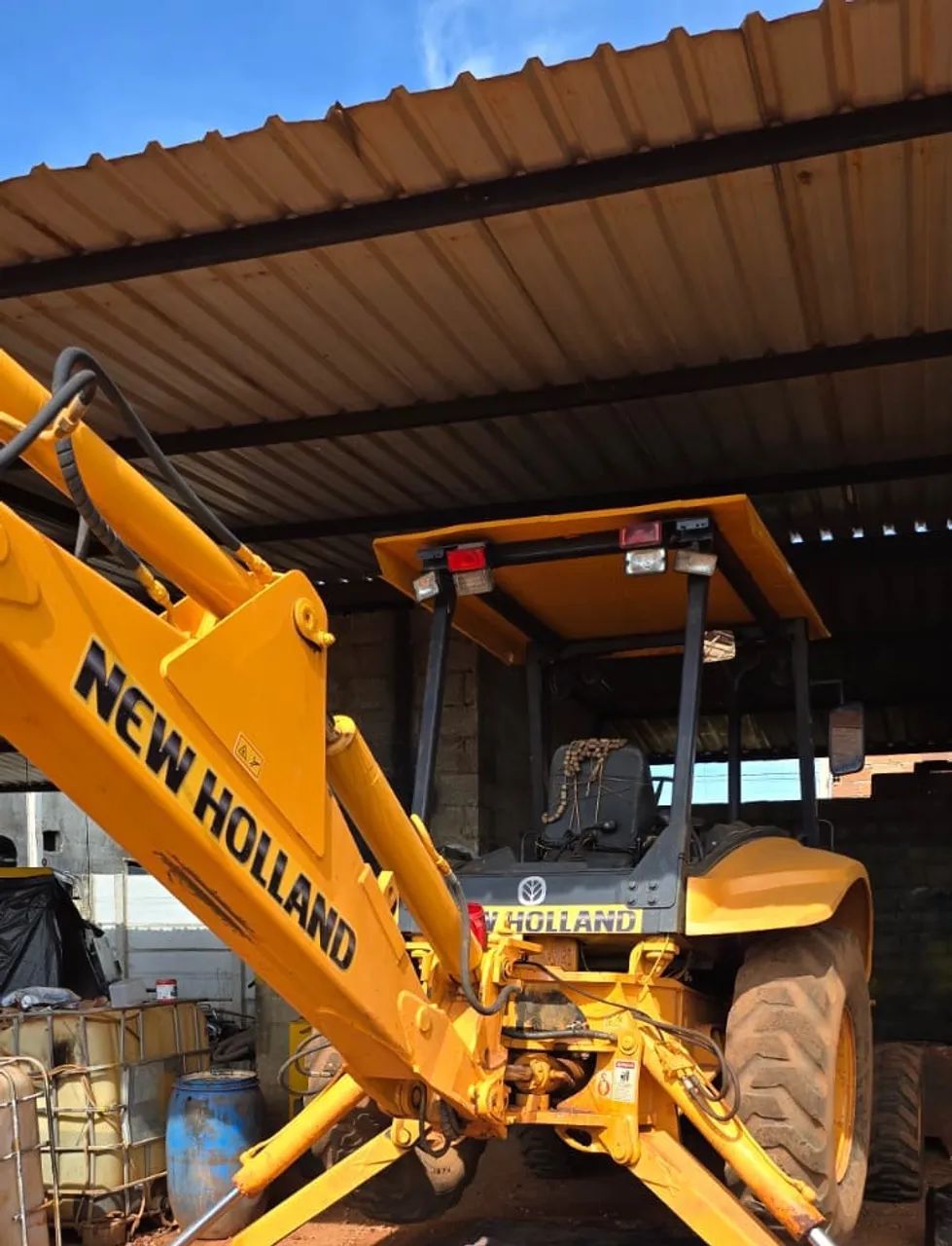 NEW HOLLAND LB90 4X2 2005
