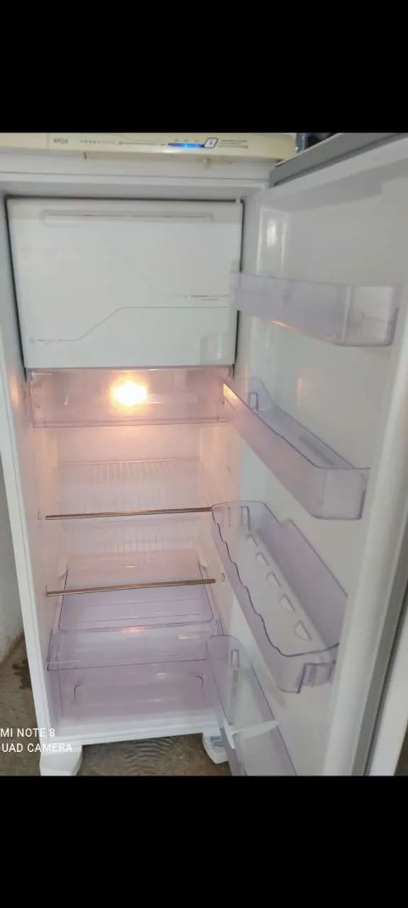 GELADEIRA 220V FROST FREE - ENTREGA GRÁTIS - 12X CARTÃO  - Foto 2