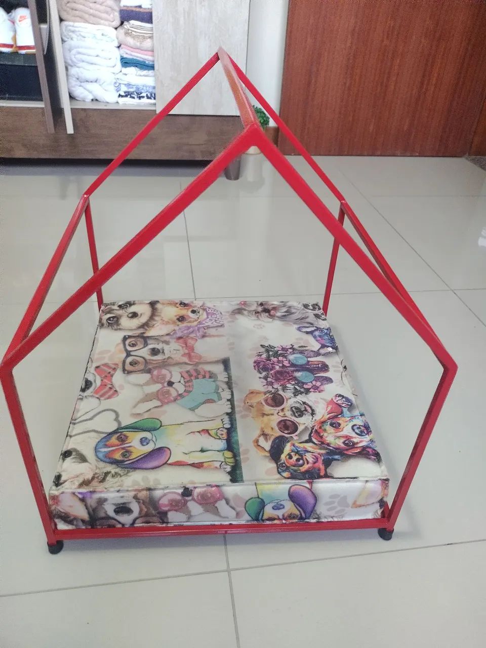 Cama para Cachorro em Formato de Casa