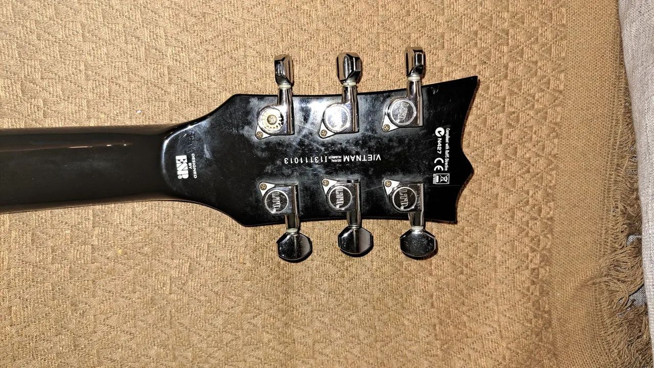 Guitarra LTD ESP EC-10  - Foto 4