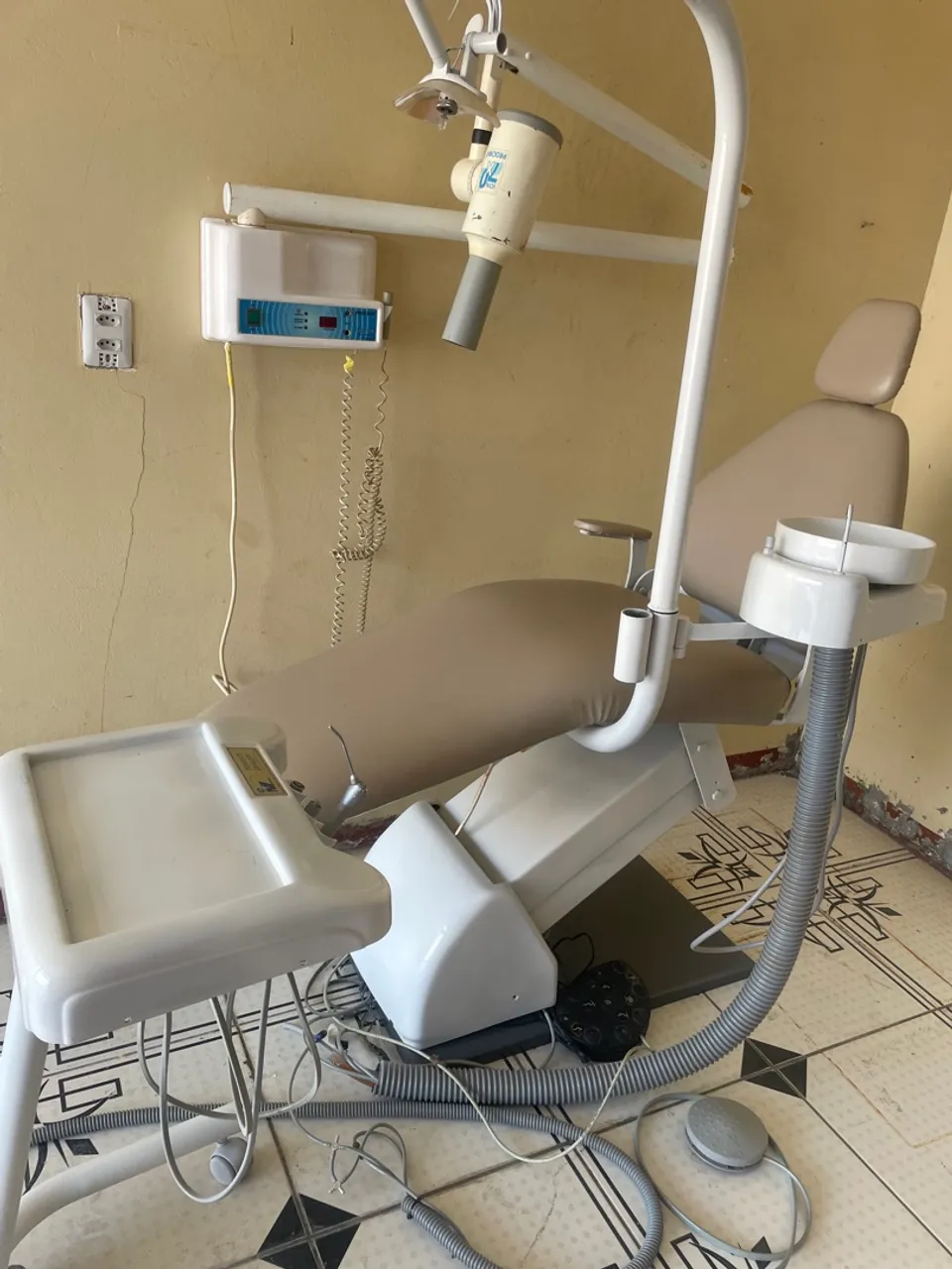 Vendo cadeira odontológica mas Rx de parede